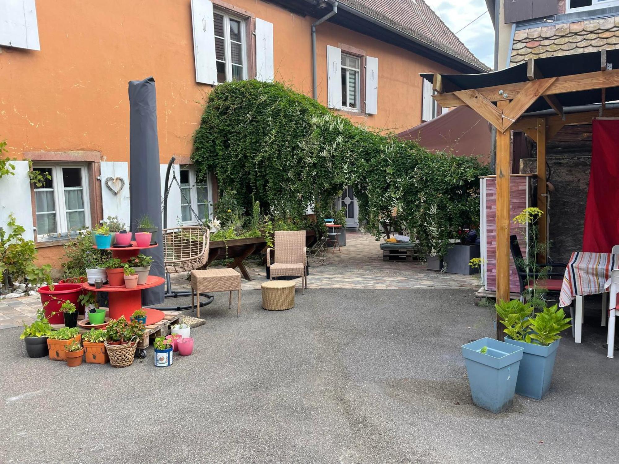 Caveau 1751 Niedermorschwihr Exterior photo